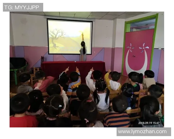 《飞翔的王者：老鹰的生存智慧与自然界中的顶级捕食者》